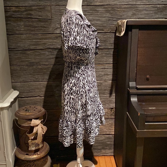 Worn Once INC International Concepts wrap dress - Picture 9 of 11